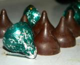 chocolate-mint-kisses.jpg