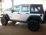 2010 Jeep Wrangler Unlimited Silver